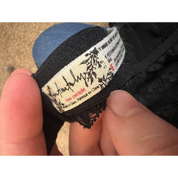 Intimately Free Free People Galloon Black Lace Bralette Size Small - Picture 7 of 7